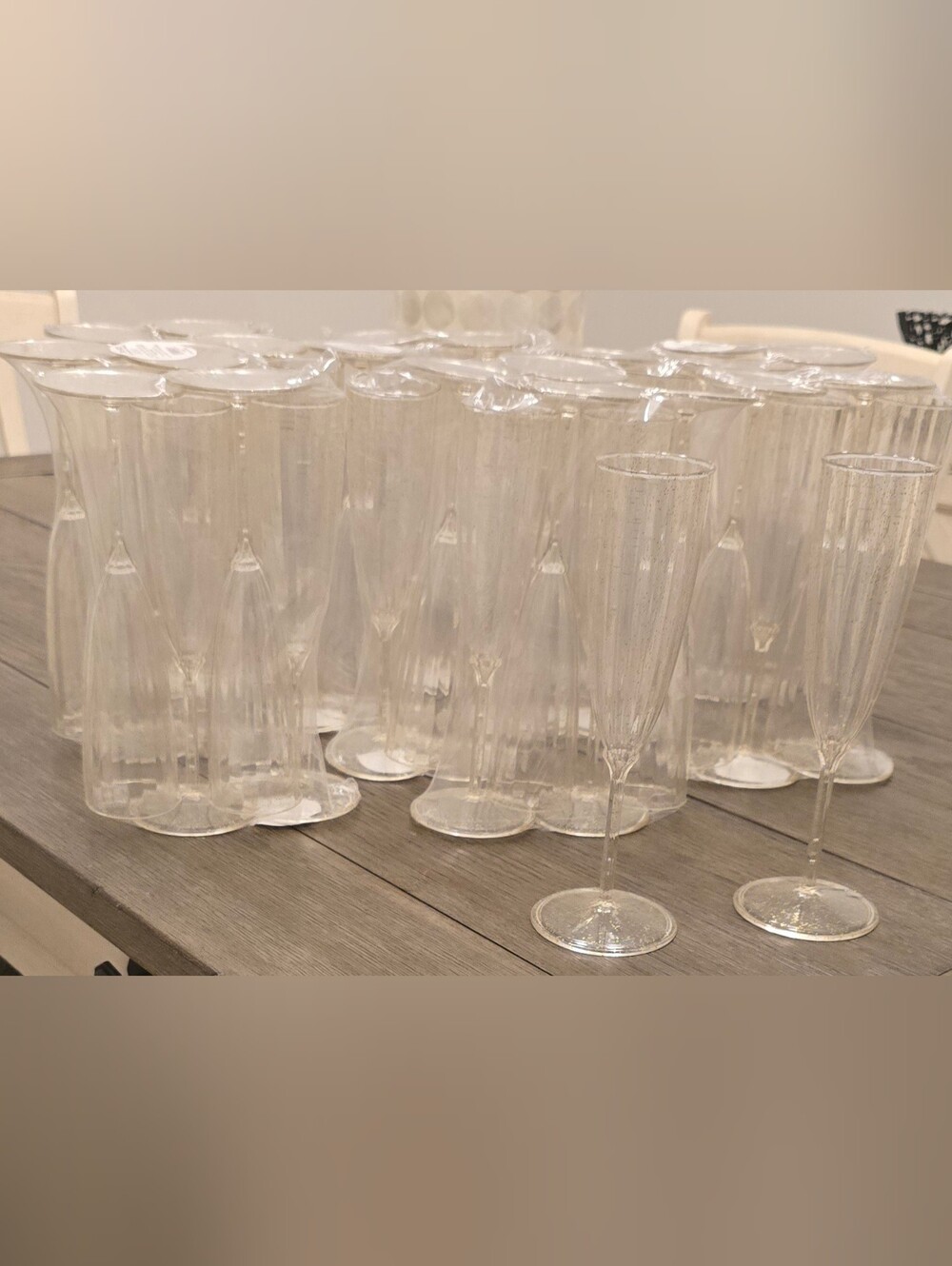 Spritz Clear Champagne Flutes w/ Subtle Gold Flecks & Bubble Detail, NWT,New 40